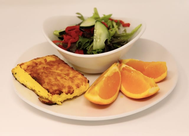 Crustless Quiche & Salad.