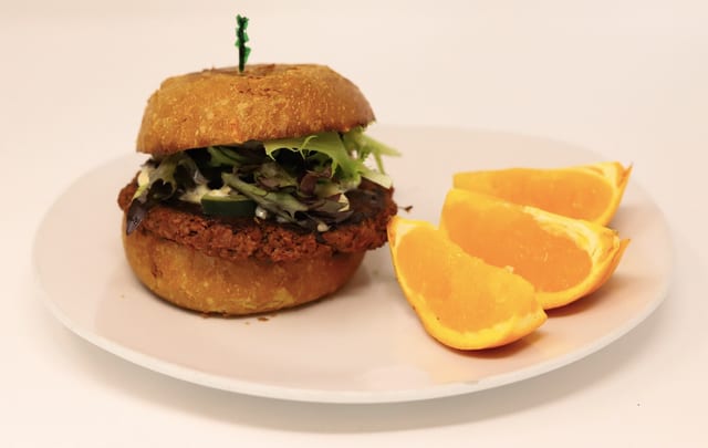 Veggie Burger.
